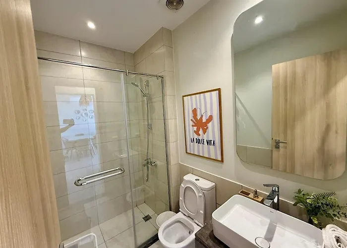 Tropical 3br Villa-free Pool & Lagoon Access At Elgouna *
